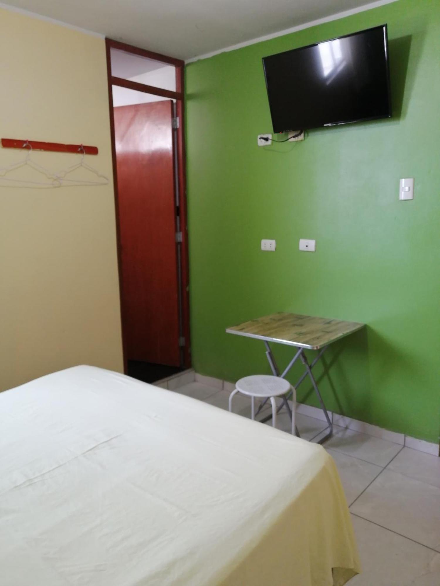 Hostal Boulevard Nazca Exterior photo